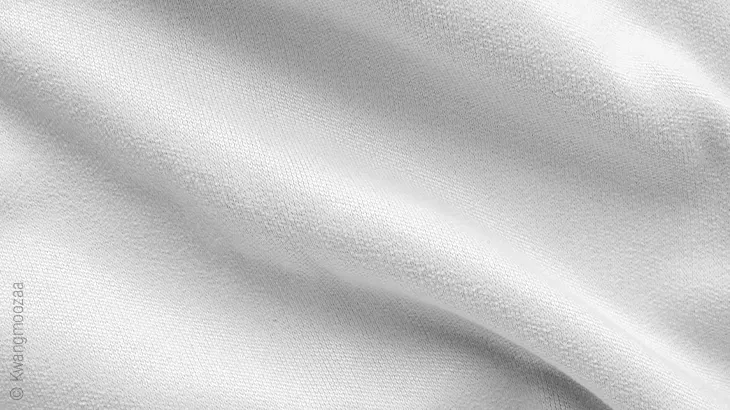 Nahaufnahme eines Spannbettlaken 180x200 cm aus Microfaser